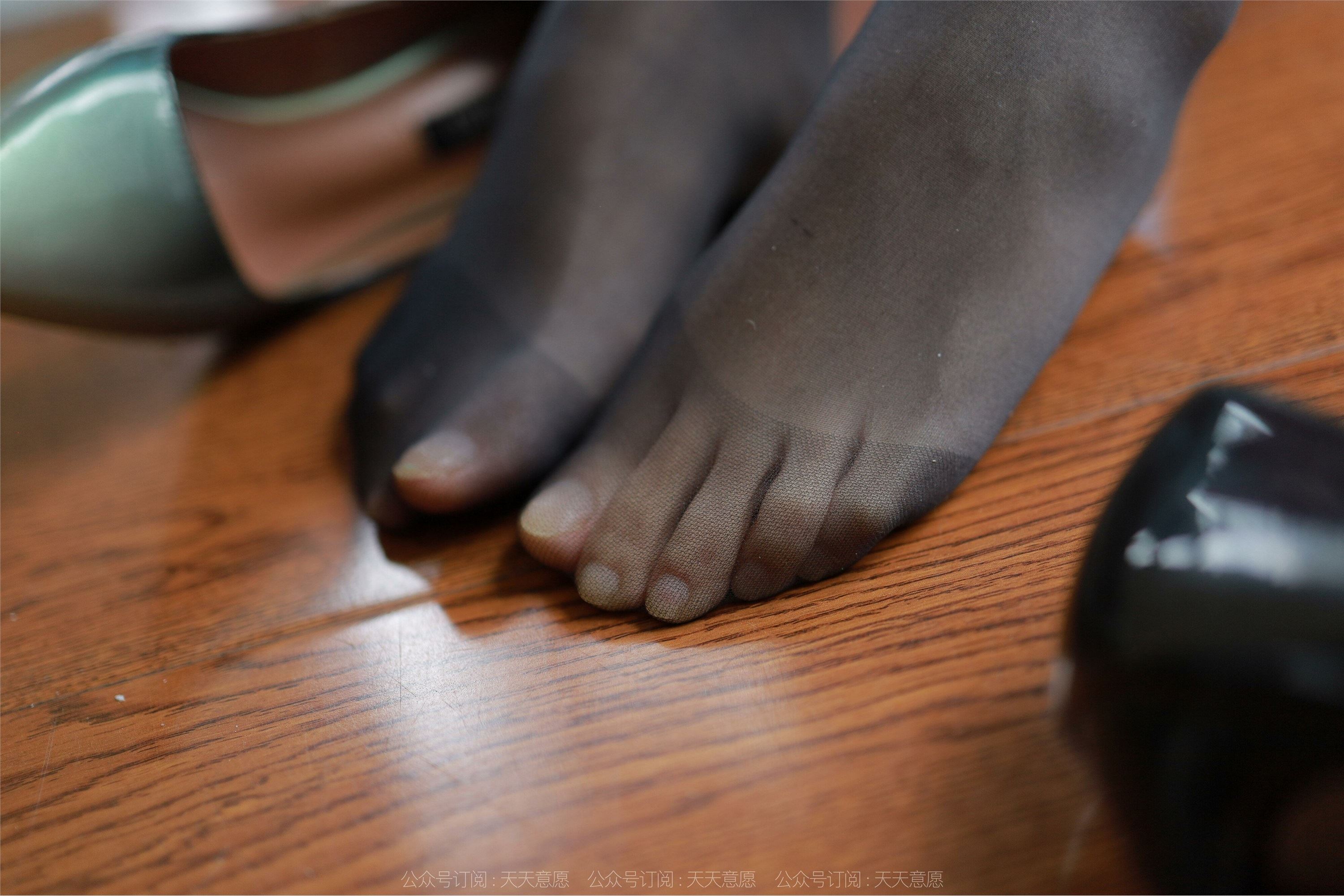 IESS异思趣向  2022.05.27 丝享家 1100：婉萍《迷人渐变丝》